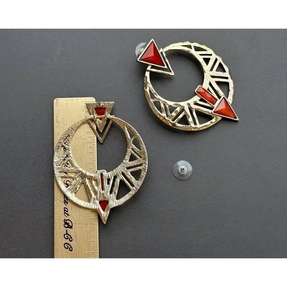 Vintage gold tone round Oriental Style filigree two tone, hoop earrings set of 5 - Picture 4 of 12